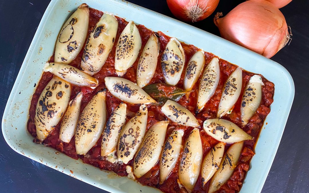 Baked onion cannelloni in rich tomato sauce