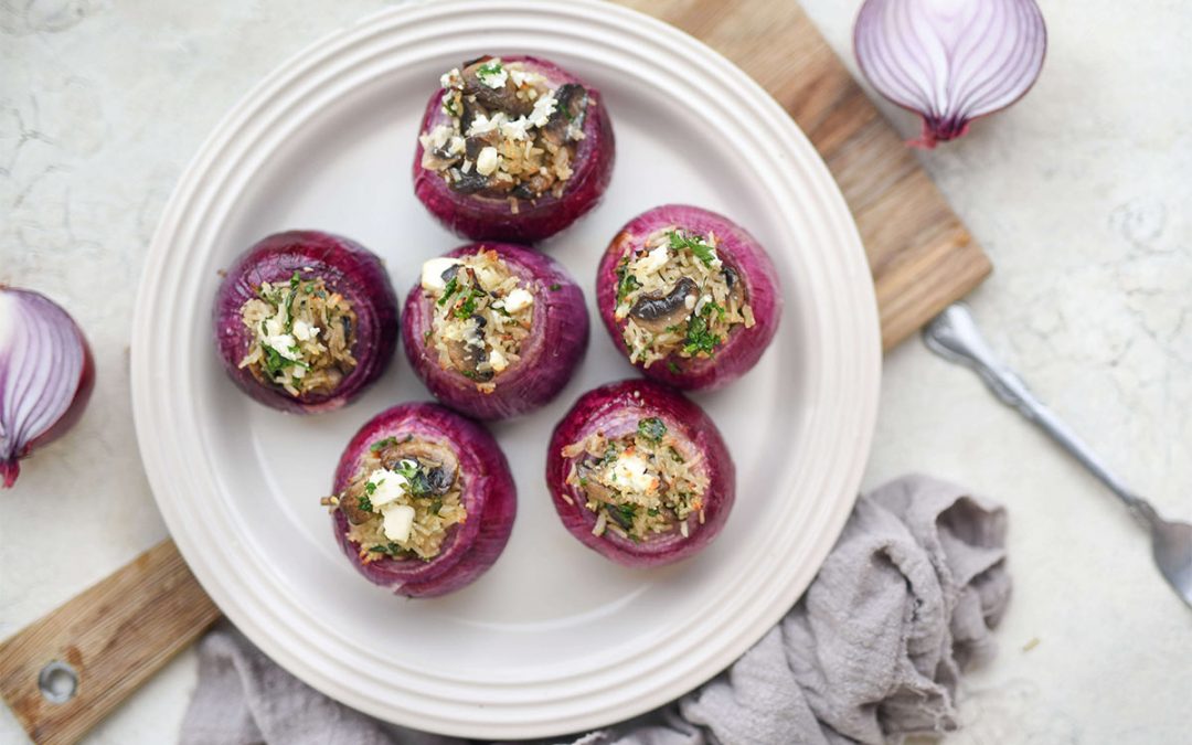 Stuffed red onions with mushrooms, feta and fresh herbs