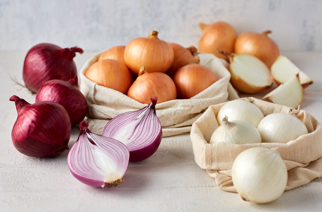 The effect of onion phytochemicals on chronic diseases
